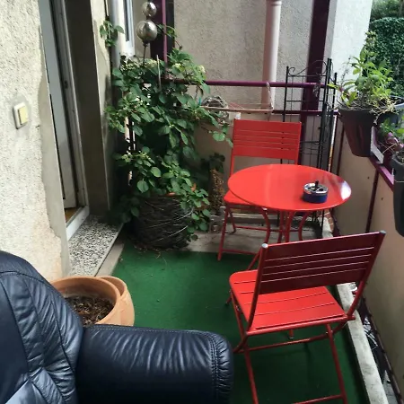 דירה Mitten In 1 *