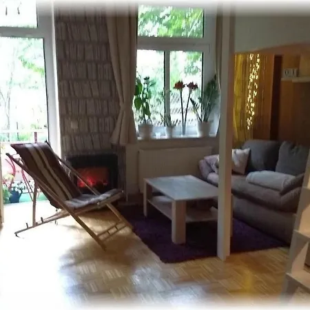 Apartment Mitten In 1